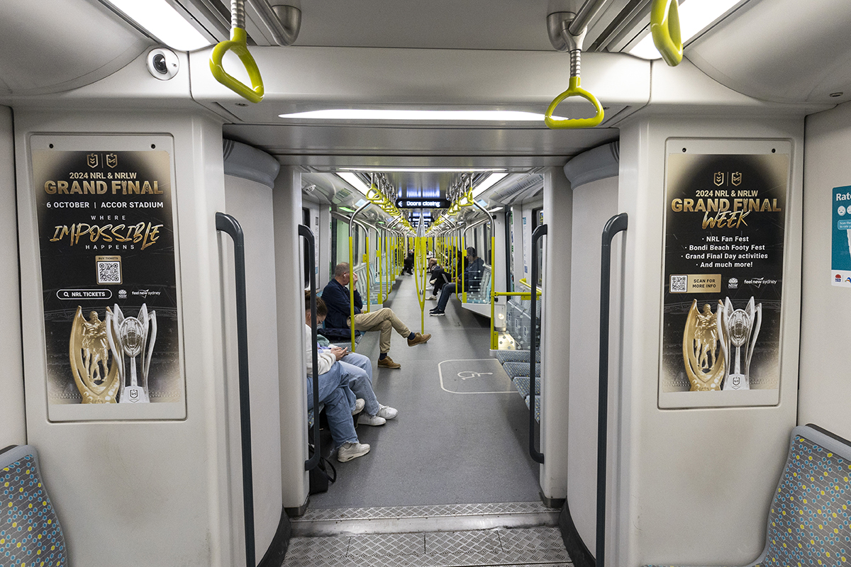 Train & Light Rail Advertising